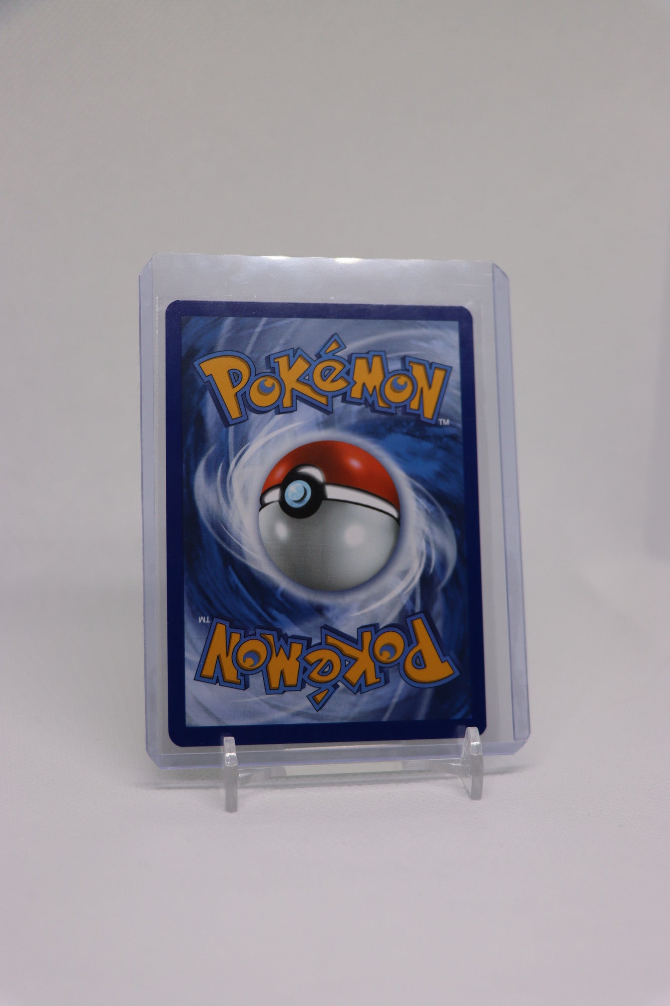 Rowlet 010/088 Reverse Holo | Near Mint Condition