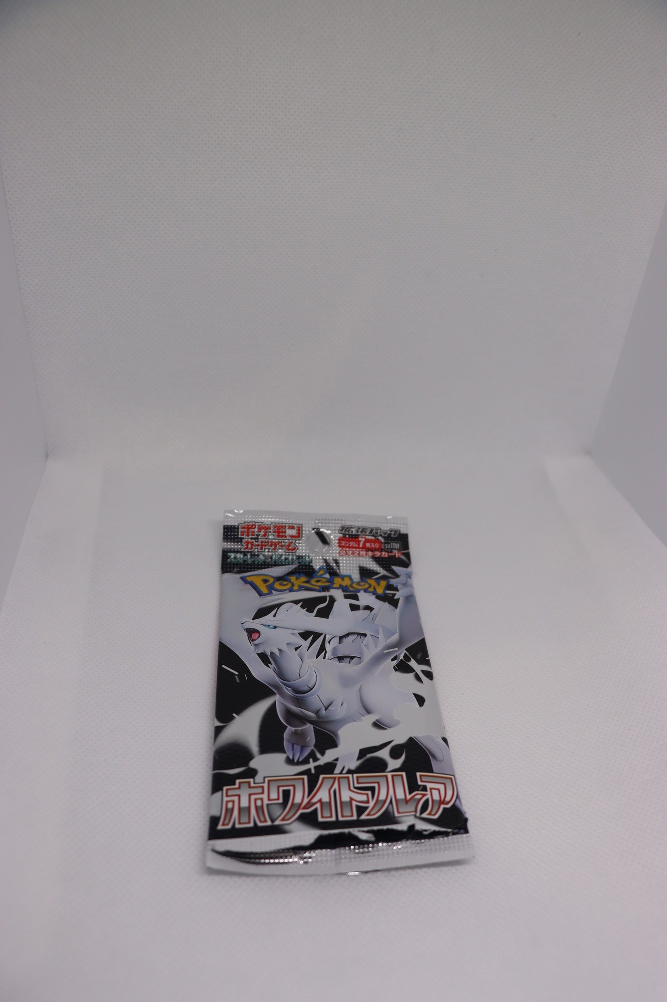 Pokémon Japanese White Flare (ホワイトフレア) Booster Pack *WRAPPER* — Opened / Empty